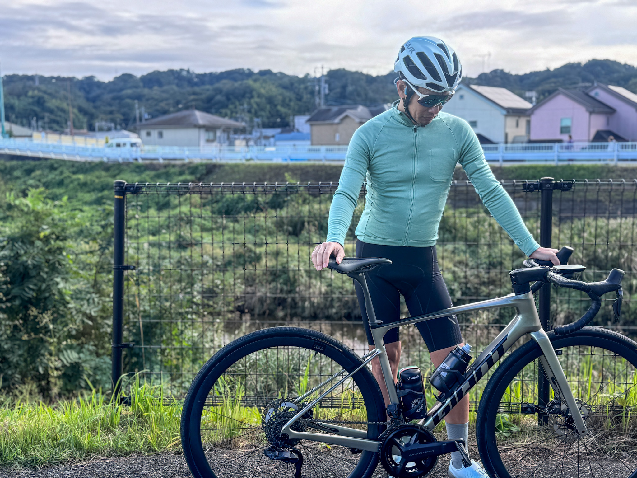 乗った瞬間に答えが出る。GIANT DEFY ADVANCED SLをインプレッション