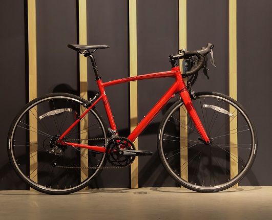 取扱商品 GIANT BIANCHI MERIDA MARIN ISADORE PelotondeParis 他